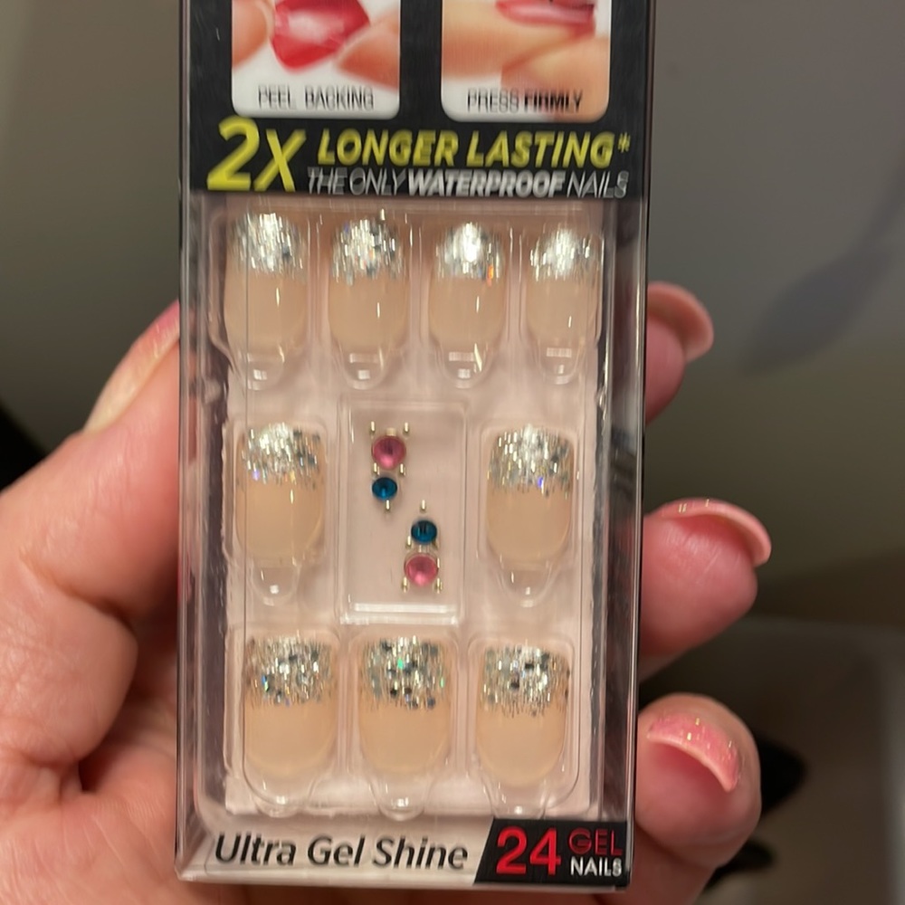 imPRESS Nails - Picture 2 of 7